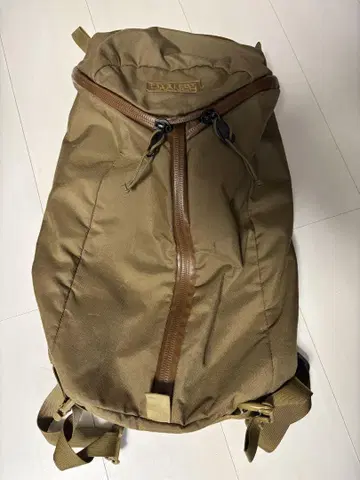 MYSTERY RANCH 어솔트 백팩 카키