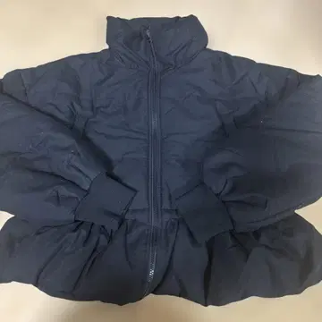 MIIA 페플럼 다운 자켓 (충전솜) 블랙
