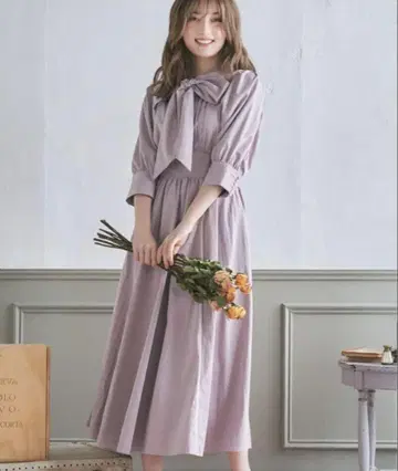 미사용 새상품 택 포함 Noela 노엘라 메이드 실루엣 원피스 핑크 S