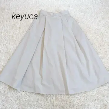 KEYUCA 케유카 [스고나노 발수] 랜덤 턱 타프타 스커트 아이보리 F