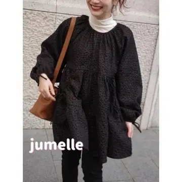 새상품급 jumelle 주메로 플라워 무드 탑 블랙 F
