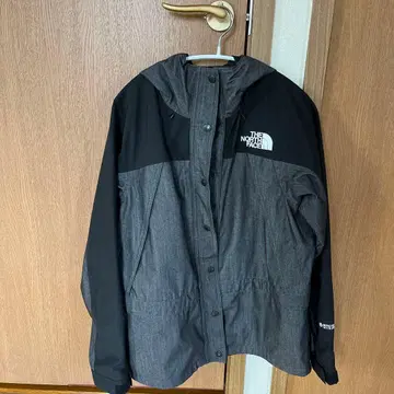 THE NORTH FACE 여성용 마운틴 파카 NPW22135