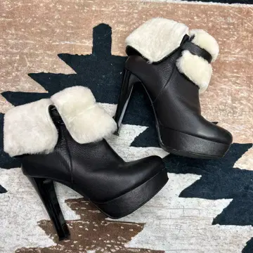 퍼 달린 블랙 가죽 부티 어그 부츠 부티 숏부츠 M