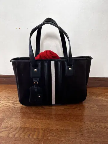 새상품급 BALLY 발리 토트백