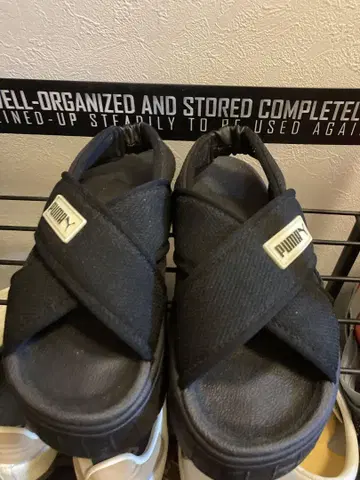 PUMA 블랙 스포츠 샌들