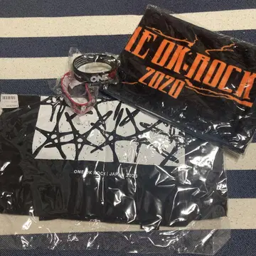 ONE OK ROCK 라이브 굿즈 세트
