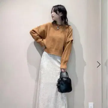 LOWRYSFARM 2WAY 핸드 스티치 라이크 풀오버