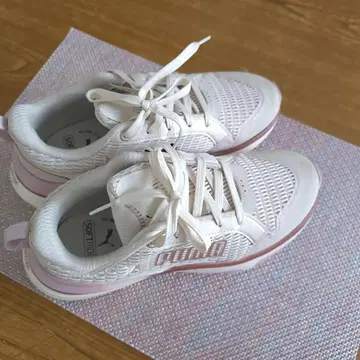 PUMA 레이디스 스니커즈 25cm