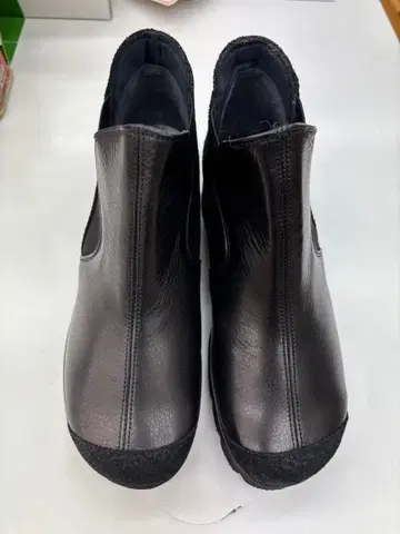 블랙 숏부츠 소가죽