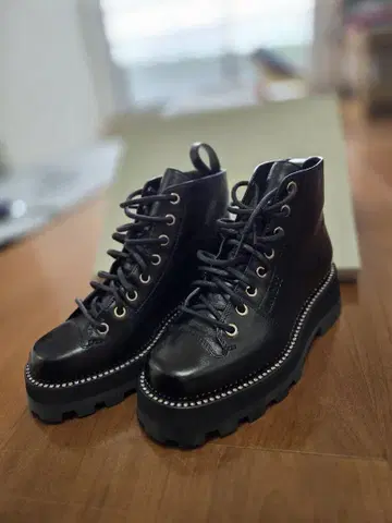 지미추 부츠