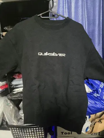 Quiksilver 블랙 후드티 S 사이즈