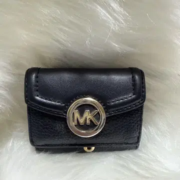 Michael Kors 블랙 3단 폴더형 지갑