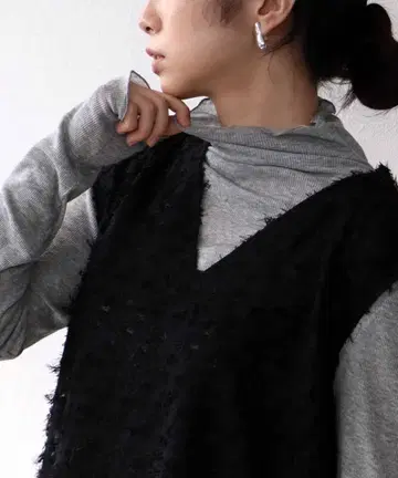 시어 골지 이너 터틀 니트