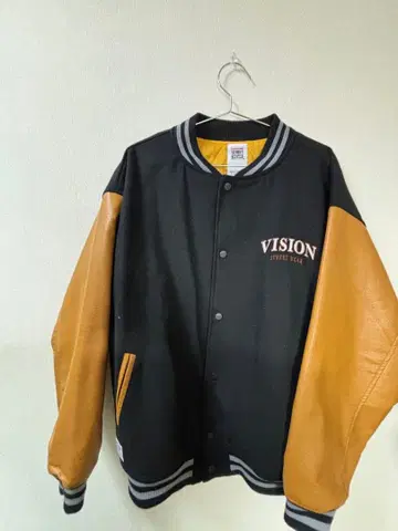VISION STREET WEAR 바시티 자켓 L 블랙/브라운