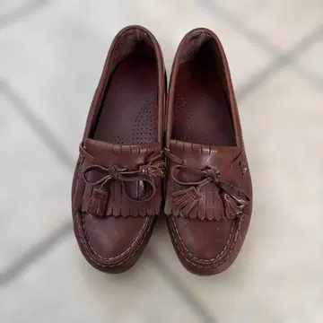 브라운 가죽 프린지 로퍼 23.5cm