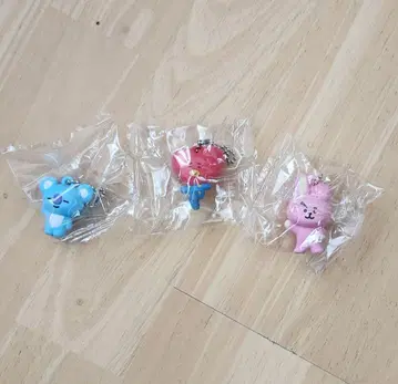 BT21 TATA COOKY KOYA 쿠라스시 콜라보 피규어 참