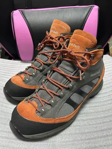 mont-bell 트레킹 슈즈 등산화 미들컷 티톤 부츠 26cm