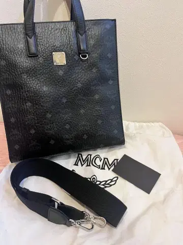 MCM 블랙 가죽 토트백 숄더백