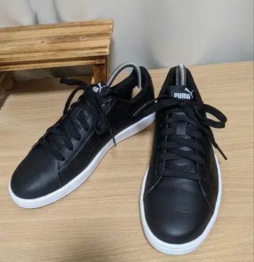 푸마 업퍼프 블랙 가죽 스니커즈 사이즈 22.5cm