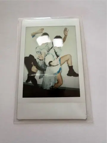 지메이 신대 로제 여명 상어 와나페 아란 폴라로이드