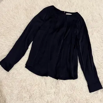CELFORD 네이비 긴팔 블라우스