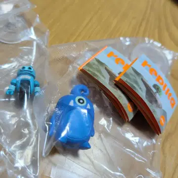 replica 캡슐 토이 2개 세트