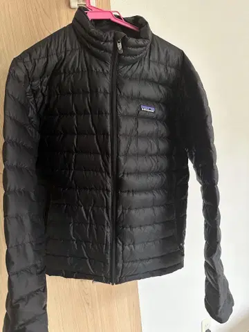 patagonia 남성용 다운 자켓 S 블랙 새상품급 다운 스웨터