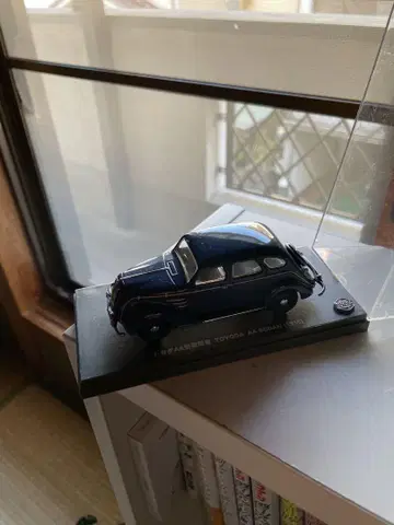 도요타 AA형 1/43 스케일 다크 블루