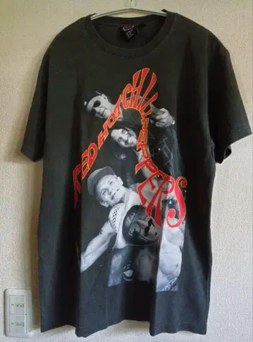 RED HOT CHILI PEPPERS 티셔츠 2023 월드 투어