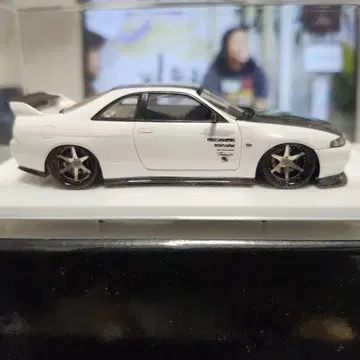 ACTIVE R33 GT-R Wide Body 미니카 2019
