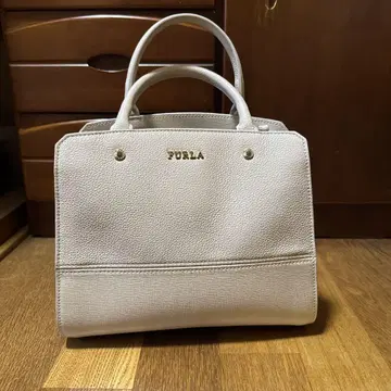 FURLA 가죽 핸드백 베이지