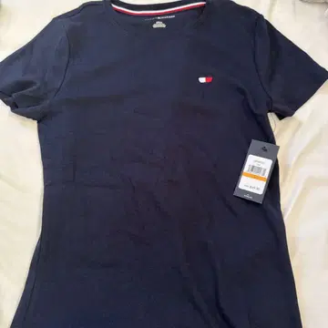 새상품 TOMMY HILFIGER T셔츠 하트 로고 네이비