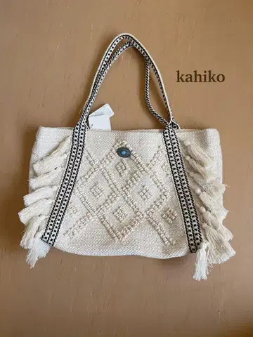 kahiko 태슬 토트백 아이보리