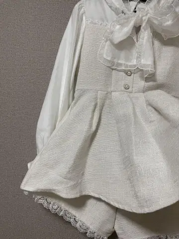 ROJITA 셋업 화이트