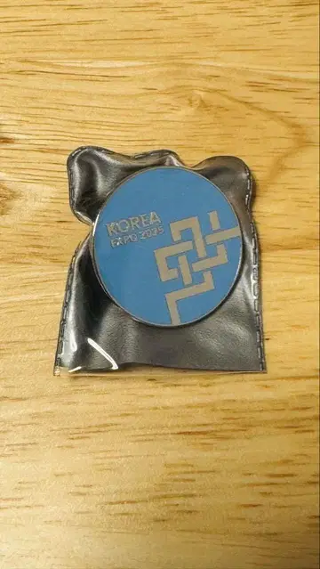 만박 2025 한국 KOREA 핀 배지