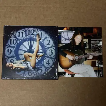 Laufey CD 친필 사인