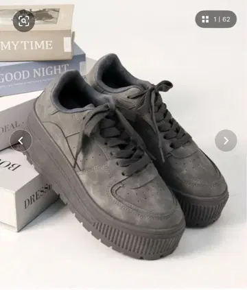 경량 통굽 스니커즈 그레이 7.5cm 힐