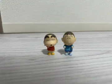 짱구는 못말려(크레용 신짱) 피규어 2체 세트