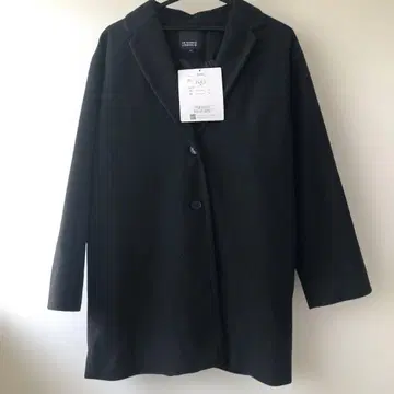 HK WORKS LONDON 블랙 체스터 코트
