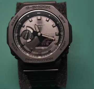 CASIO G-SHOCK(GA-B2100)