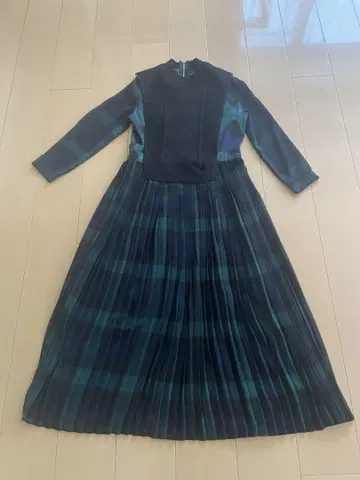 SAAAGE boutique 이소재 도킹 원피스