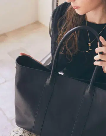 Maison de FLEUR 블랙 토트백