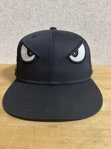 유니버 킬러 모자