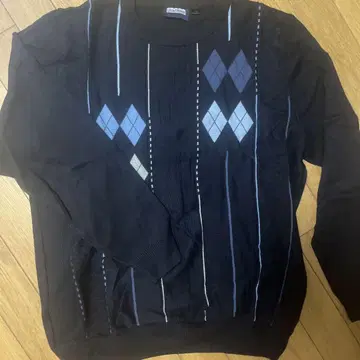 LOUIS FASHION 다이아몬드 무늬 니트 스웨터