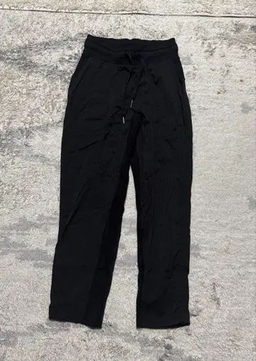 lululemon Studio Crop 팬츠 블랙 Small