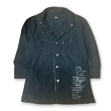 2000s tornado mart print shirt