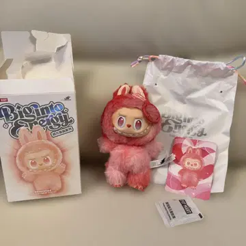 THE MONSTERS Big into Energy 봉제 인형 펜던트