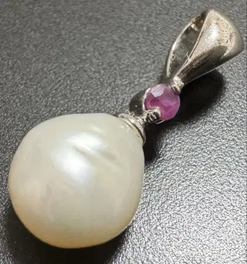 럭셔리!! 루비가 달린 펄 펜던트 탑 1.0g