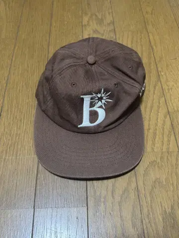 BoTT 브라운 캡 자수 로고