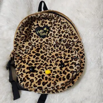 산리오 키티 레오파드 무늬 레오파드 백팩 Hello Kitty